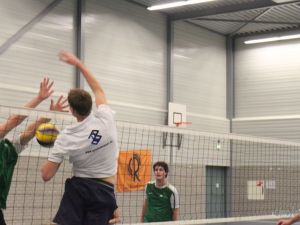 UA131109volleybal114..JPG